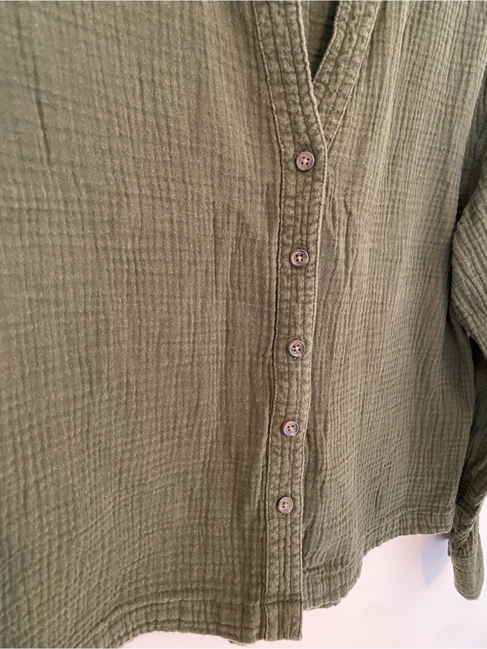 Olive Green Button-Front Gauze Blouse - Picture 4 of 9